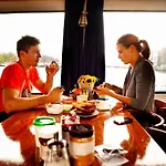 アミチティア 船上ホテル