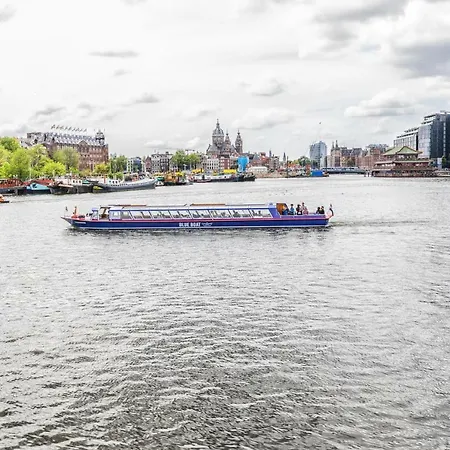 Botel Amicitia